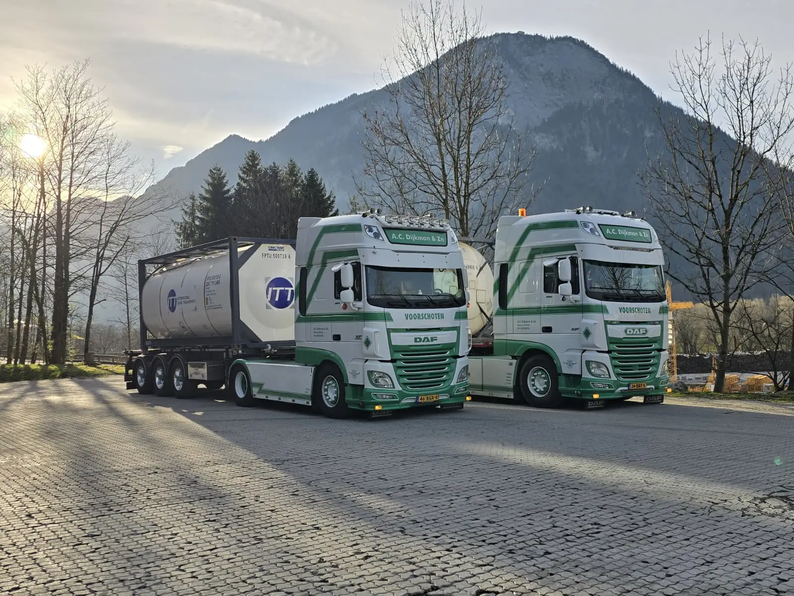 vrachtwagen dijkman en zoon in haven rotterdam